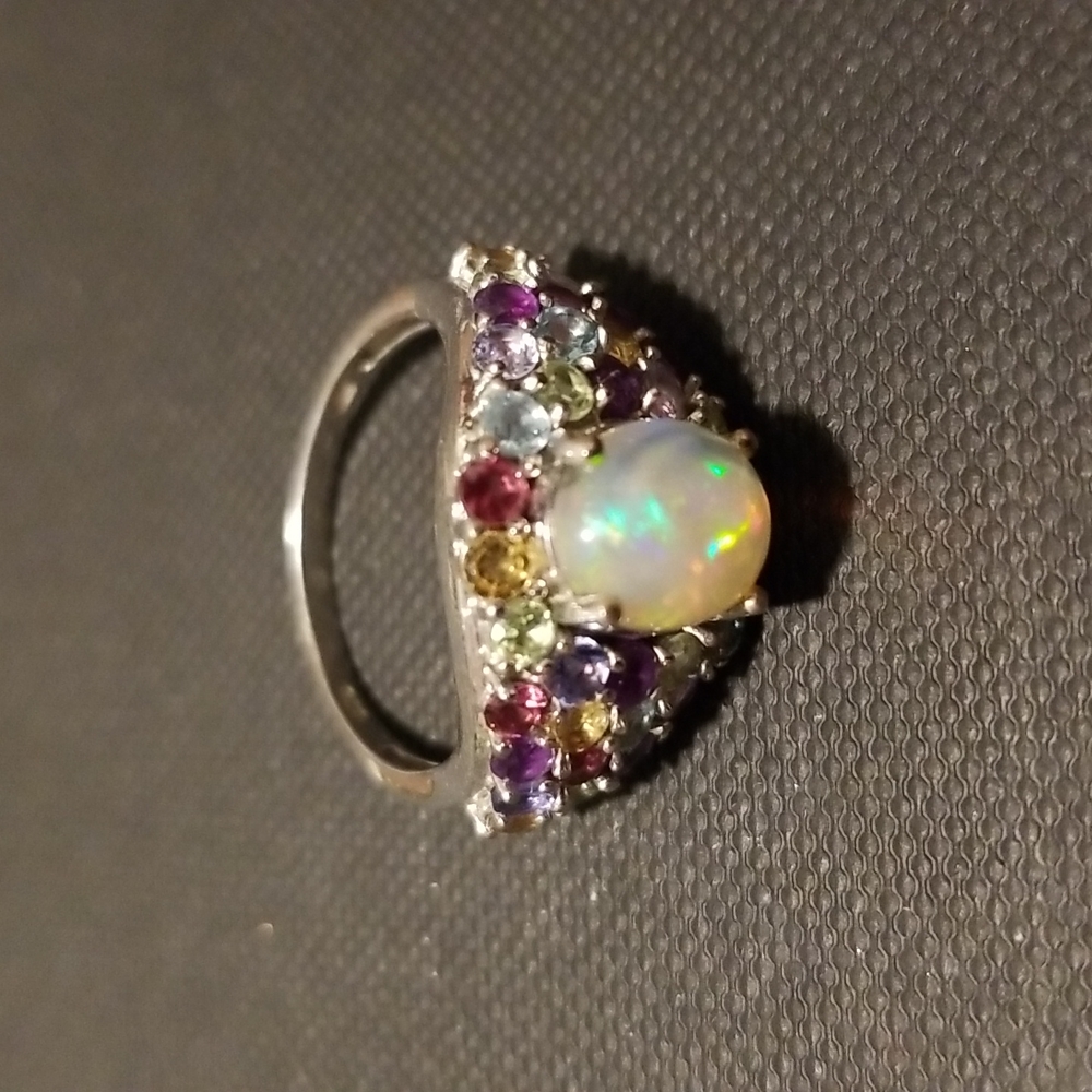 Sterling silver ring with shimmery clear center stone